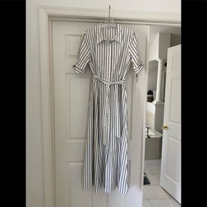 Black @ white Calvin Klein  beautiful dress